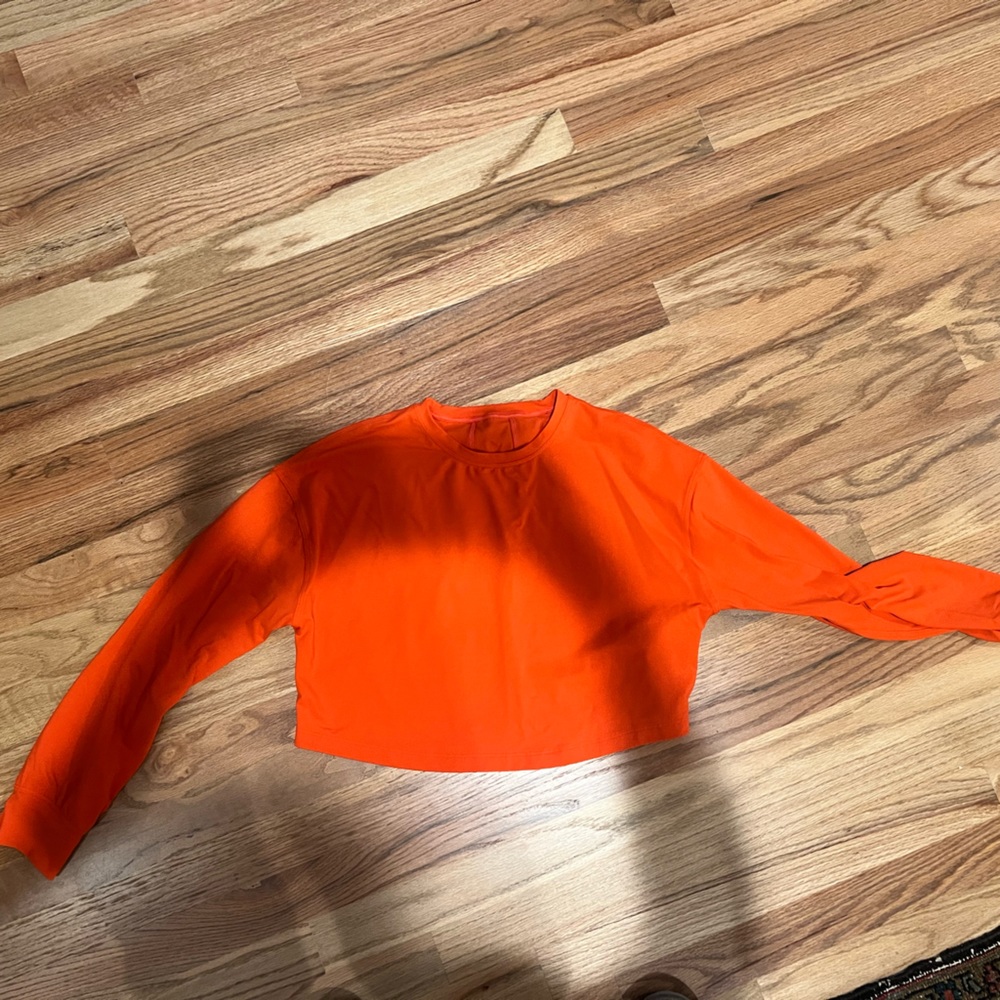 Lululemon orange cropped long sleeve